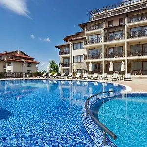 Relax Complex & 3*, Napospart Bulgária